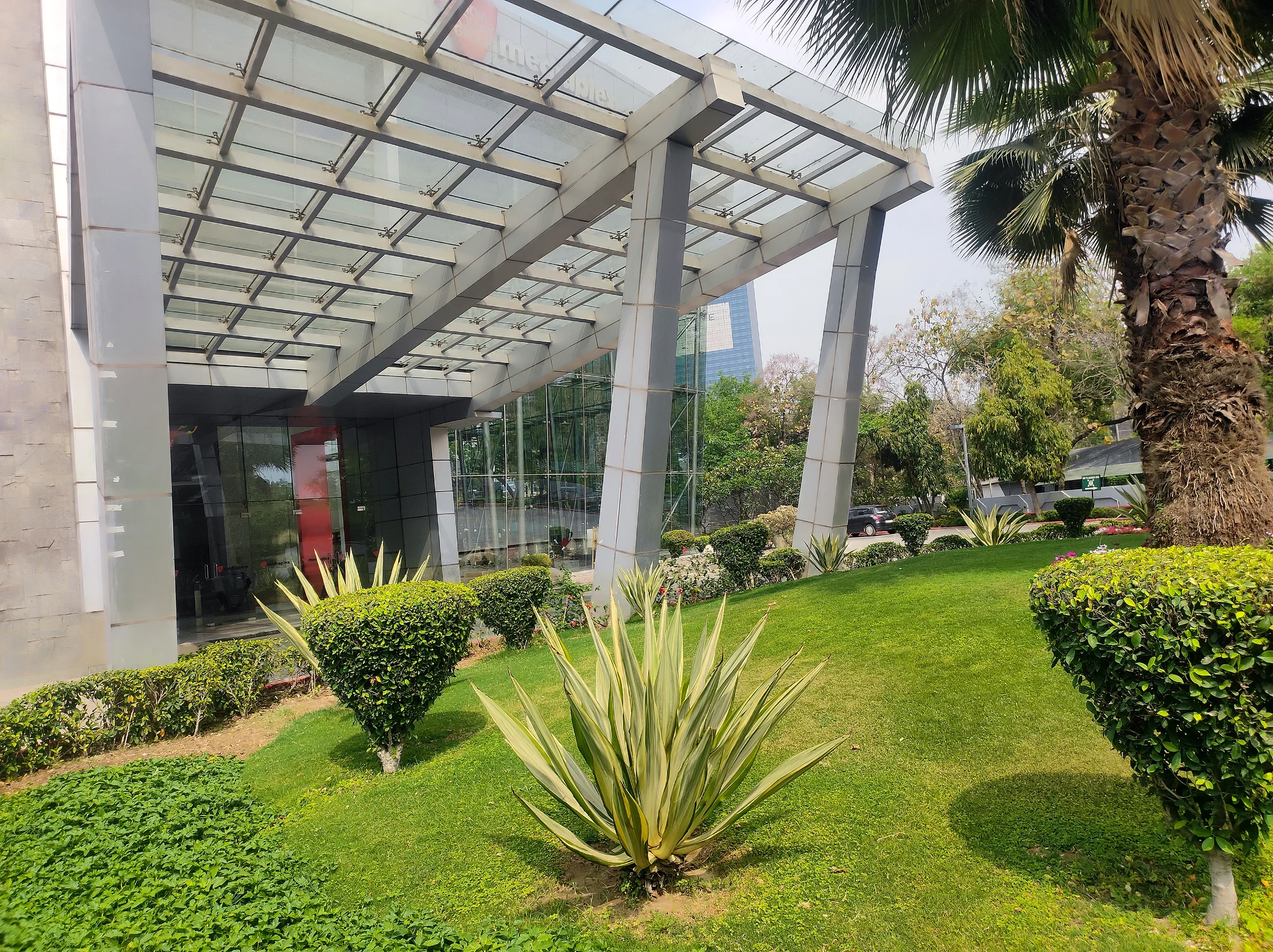 Mali Kaka commercial landscaping project